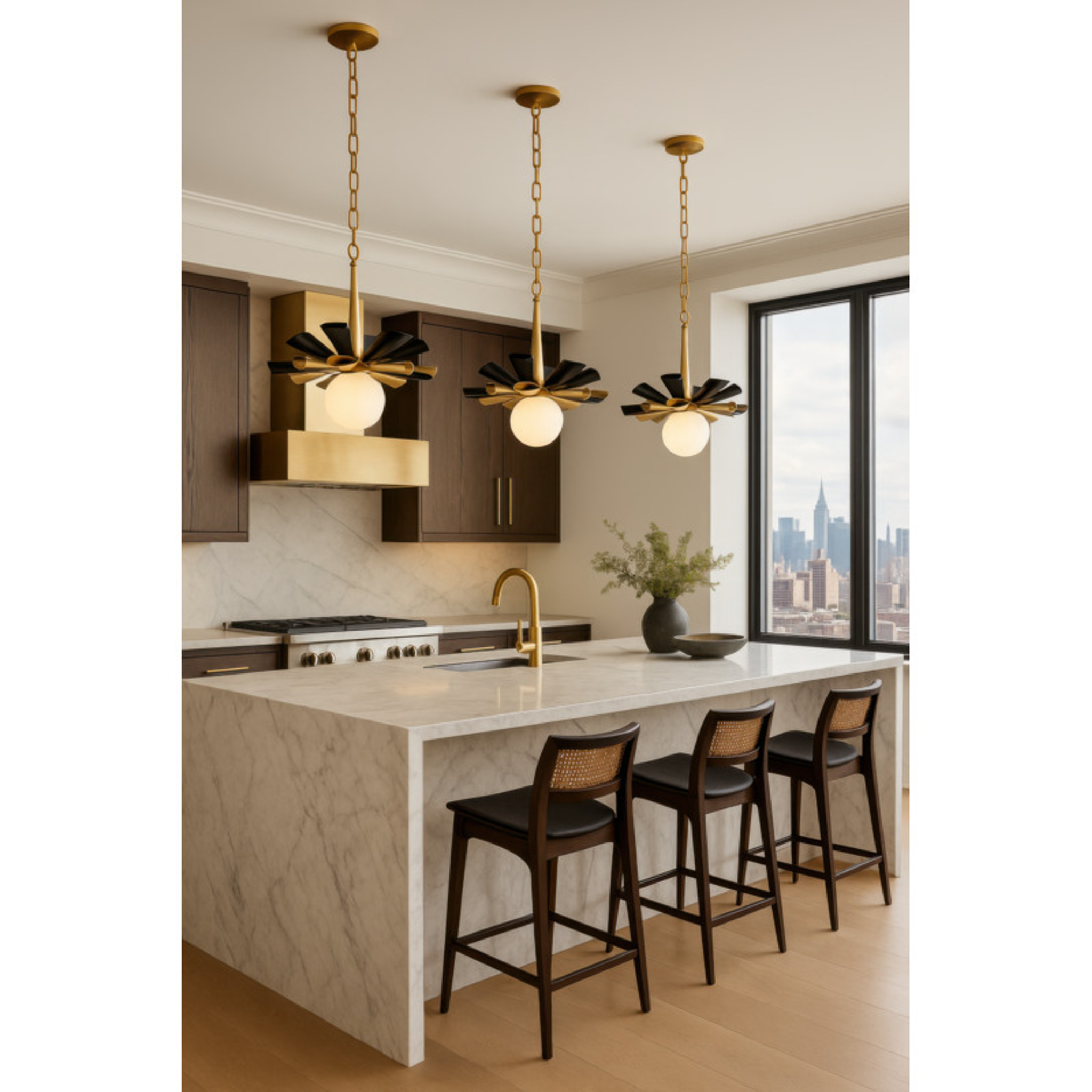 Daphne 1-Light Small Pendant - Matte Black/French Gold