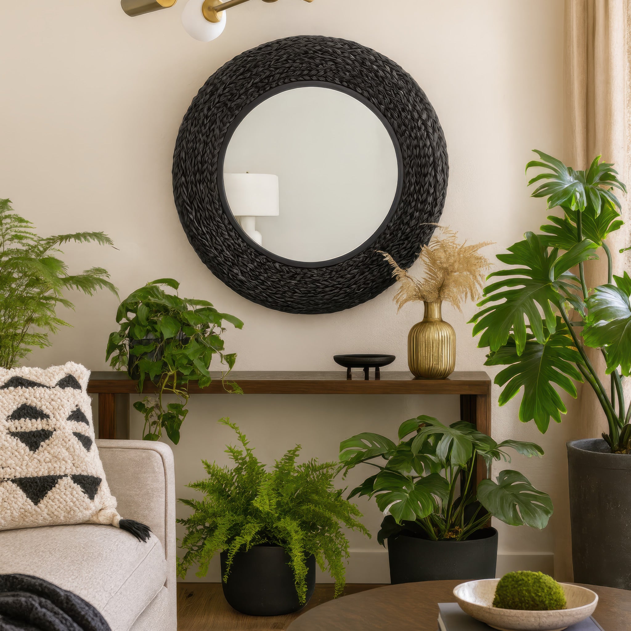 Athena 30-in Round Wall Mirror - Matte Black/Black Seagrass