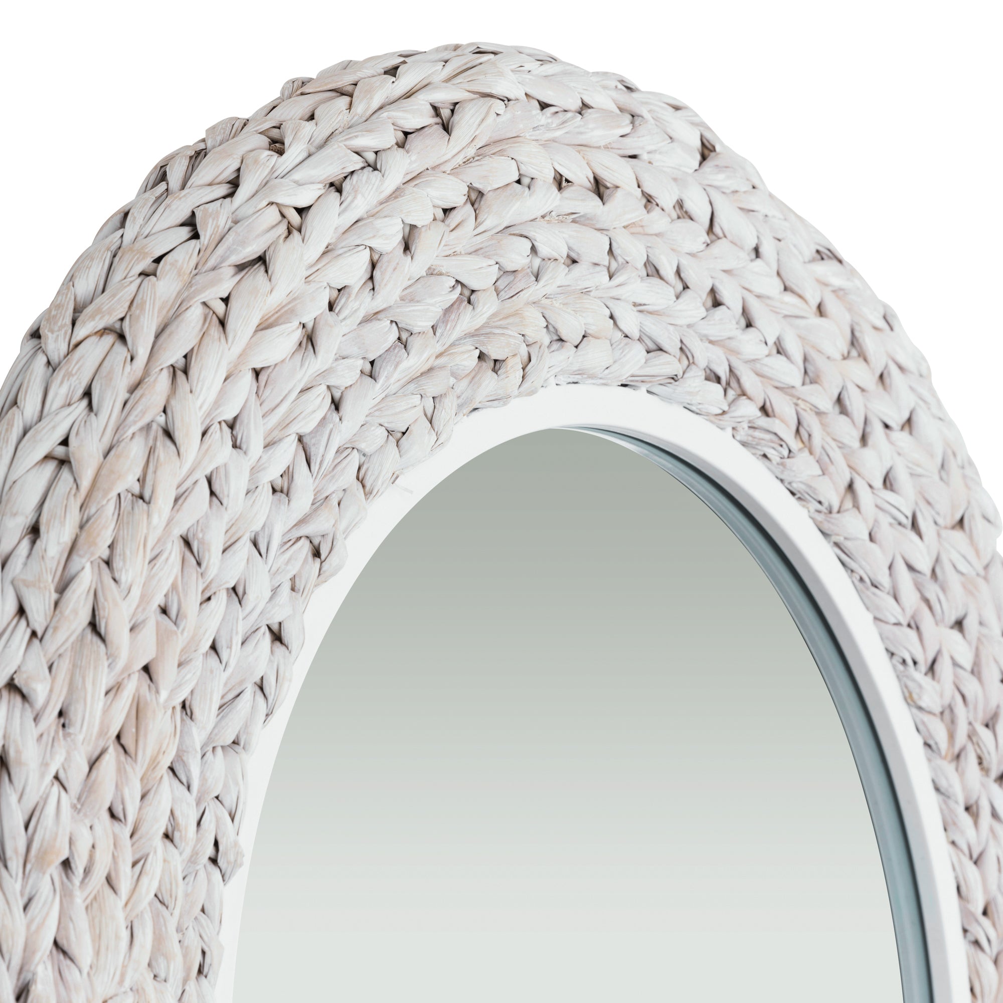 Athena 30-in Round Wall Mirror - Matte White/Whitewash Seagrass