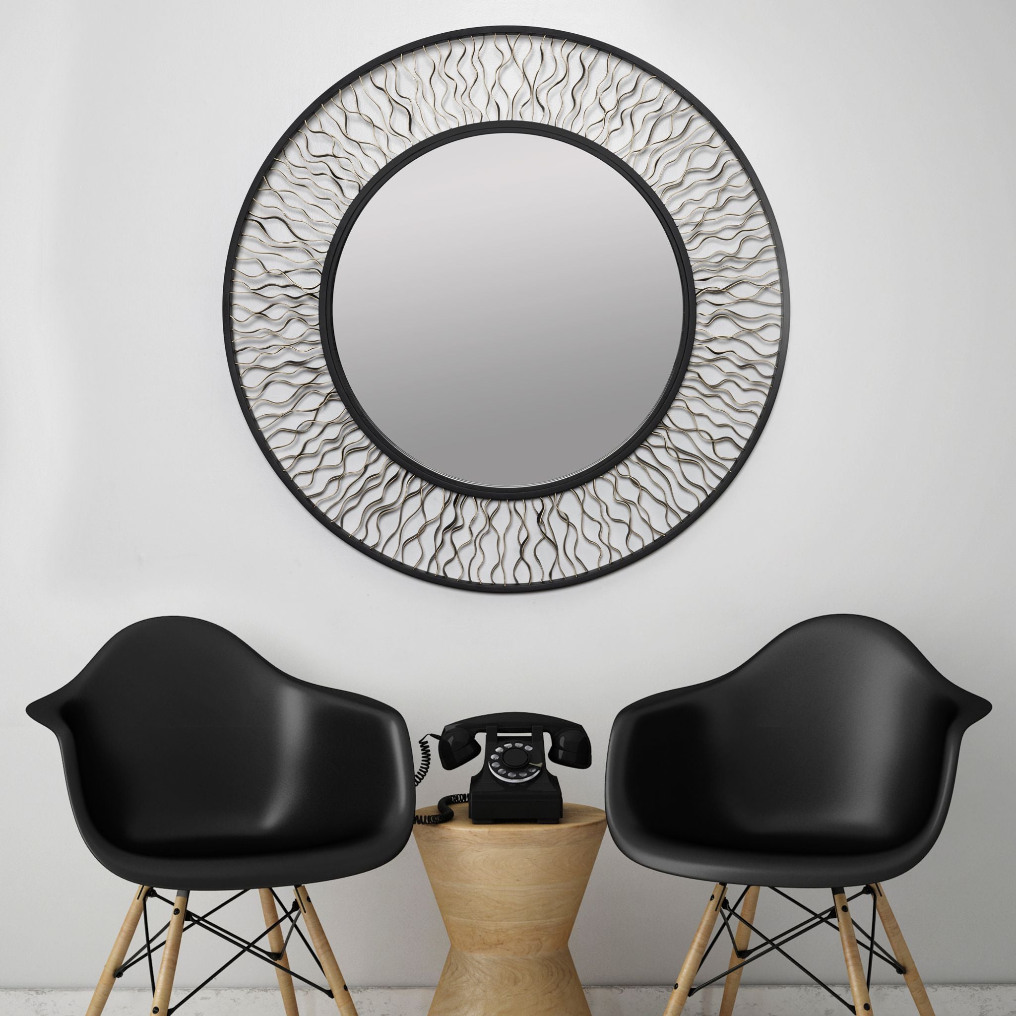 Estela 30-in Round Wall Mirror - Matte Black/French Gold