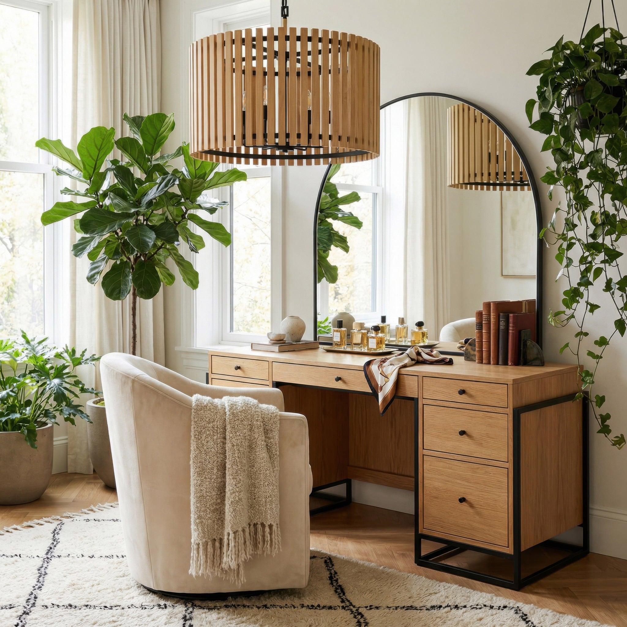 Suratto 8 Light   Pendant - Matte Black/Honey Blonde