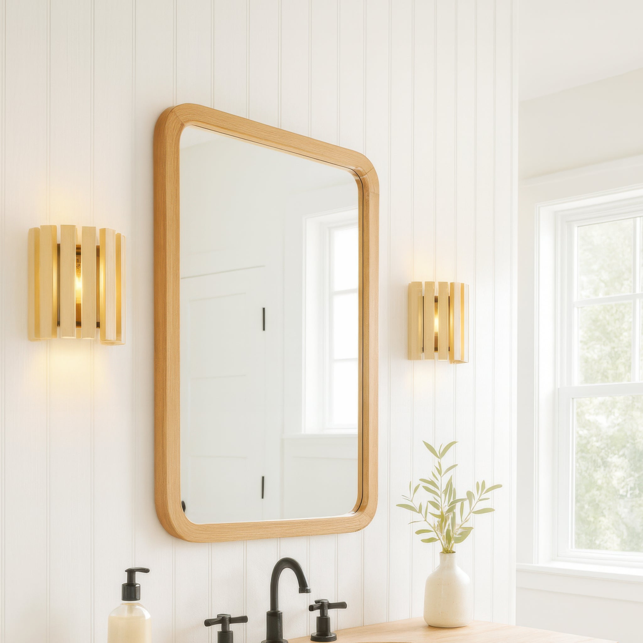 Suratto 1 Light   Sconce - Matte Black/Honey Blonde