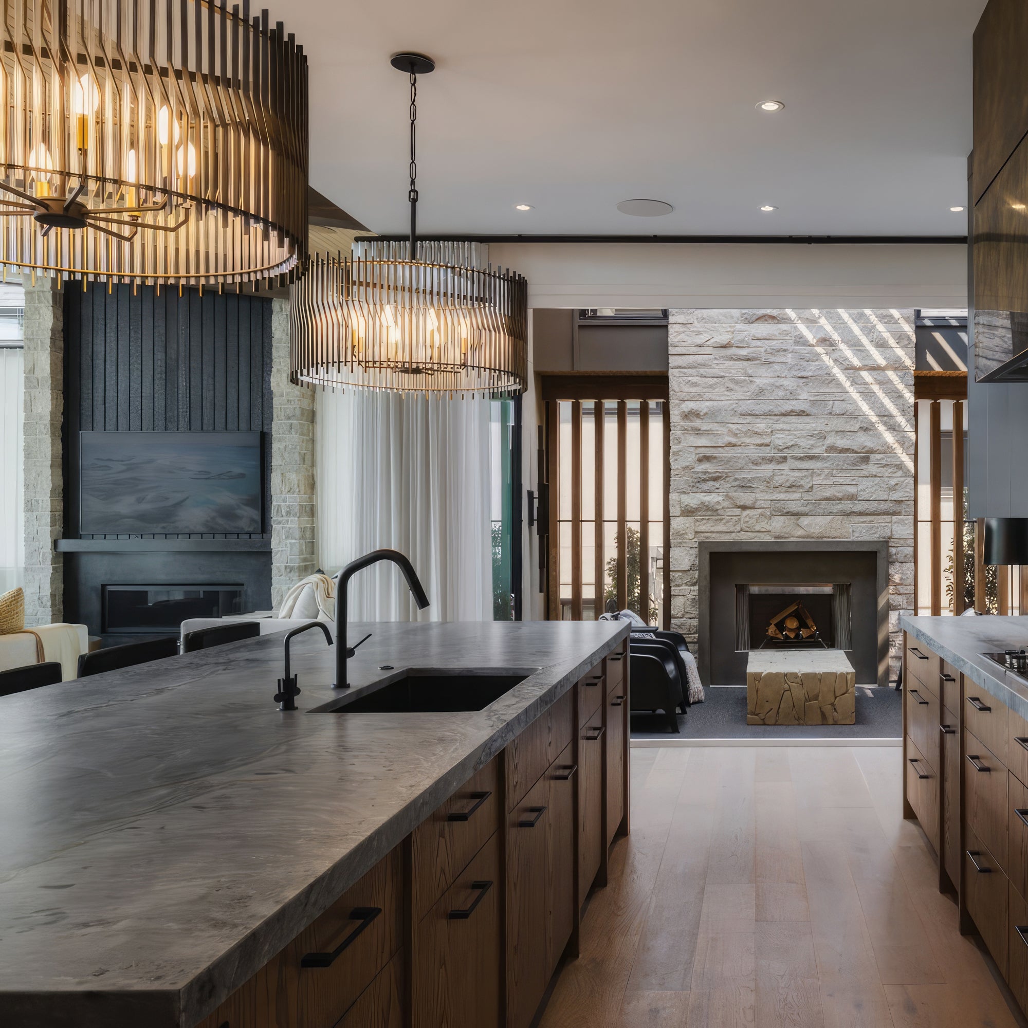 Park Row 10-Light Pendant - Matte Black/French Gold