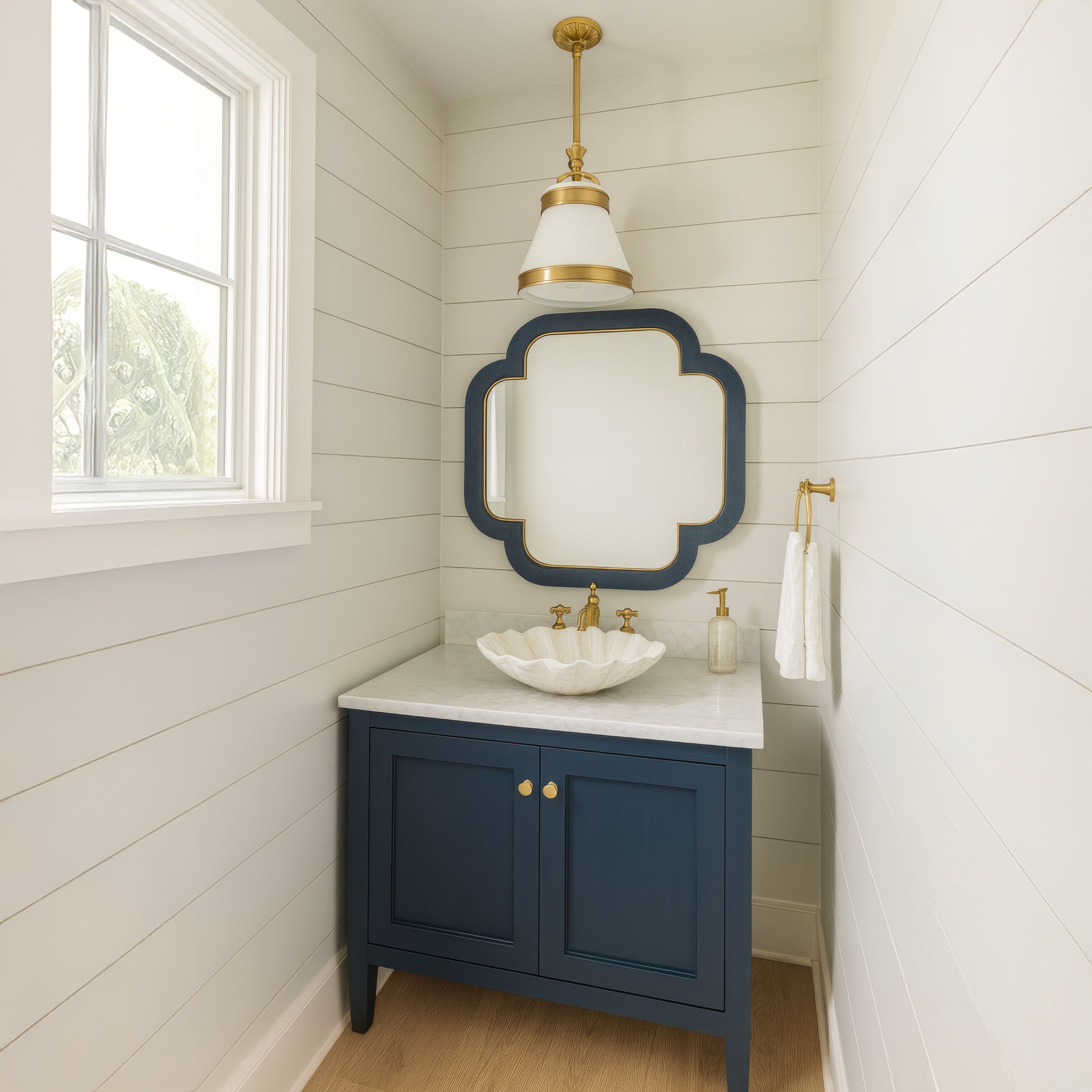 Savarin 1 Light Small Pendant - Heritage White/Heritage Bronze