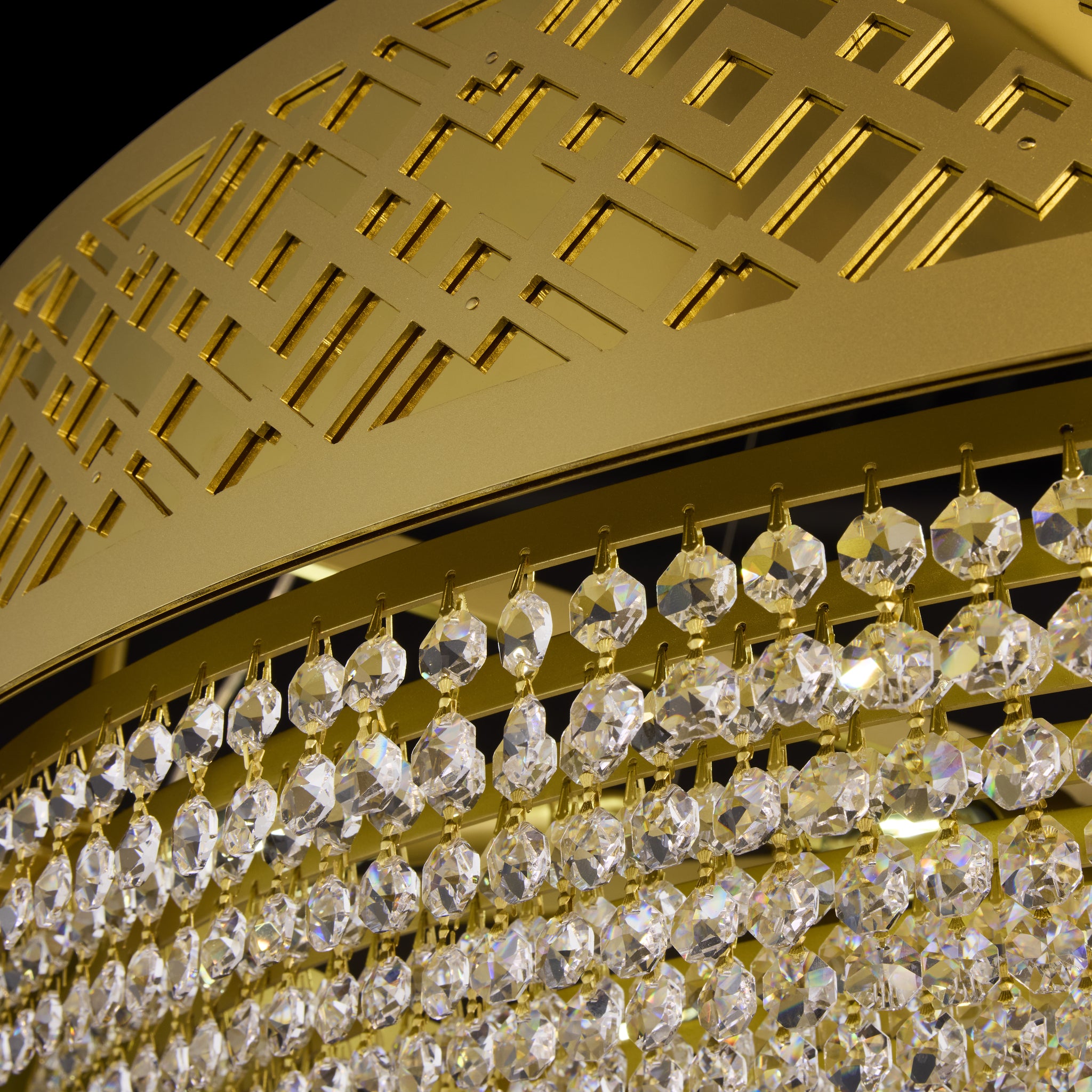 Gilded Stage 16 Light Dimmable Pendant Chandelier