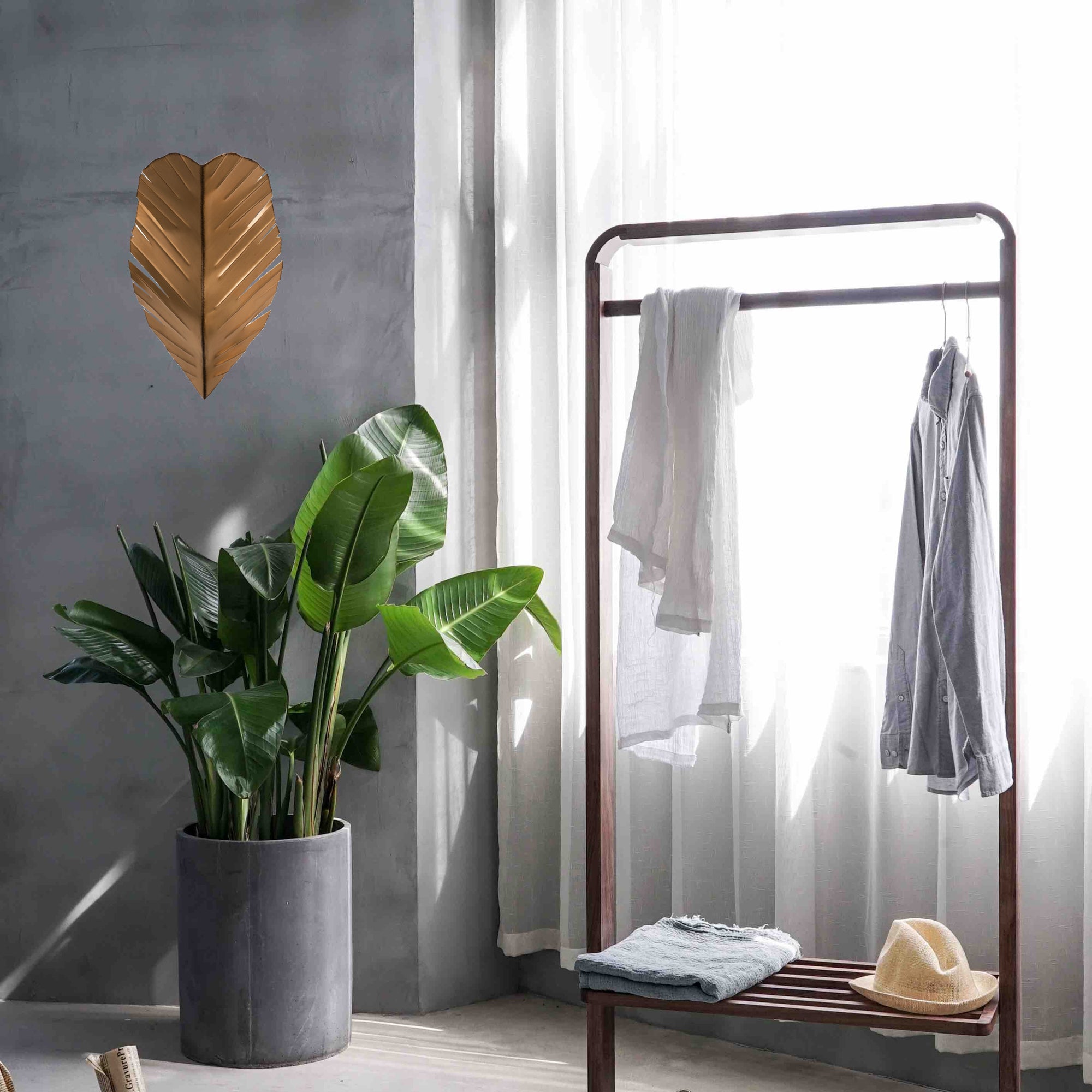Banana Leaf 2 Light Sconce - Gold w/Dark Edging